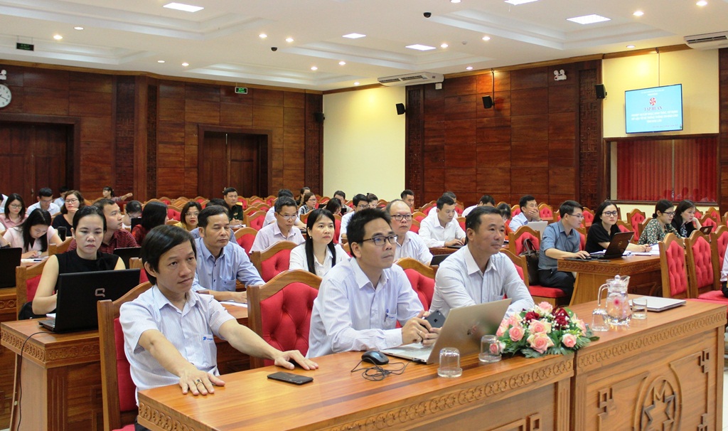 Tập huấn nghiệp vụ cập nhật, khai thác, sử dụng dữ liệu từ Hệ thống thông tin báo cáo tỉnh năm 2020