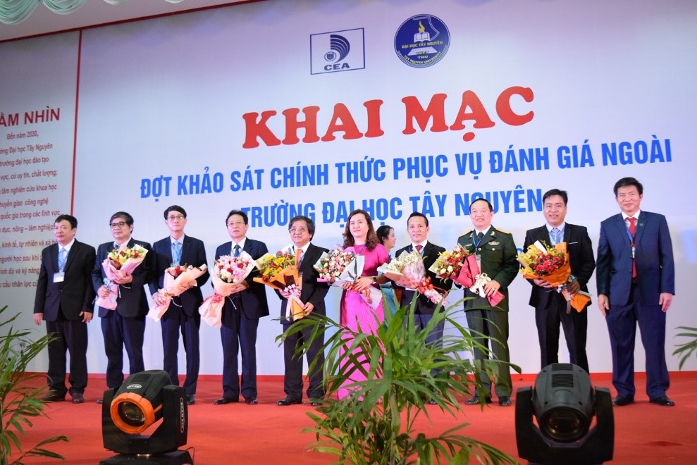 Trường Đại học Tây Nguyên mời chuyên gia ngoài kiểm định chất lượng dạy học