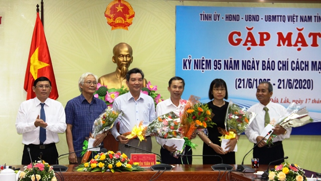Đắk Lắk gặp mặt kỷ niệm 95 năm Ngày Báo chí Cách mạng Việt Nam (21/6/1925-21/6/2020)