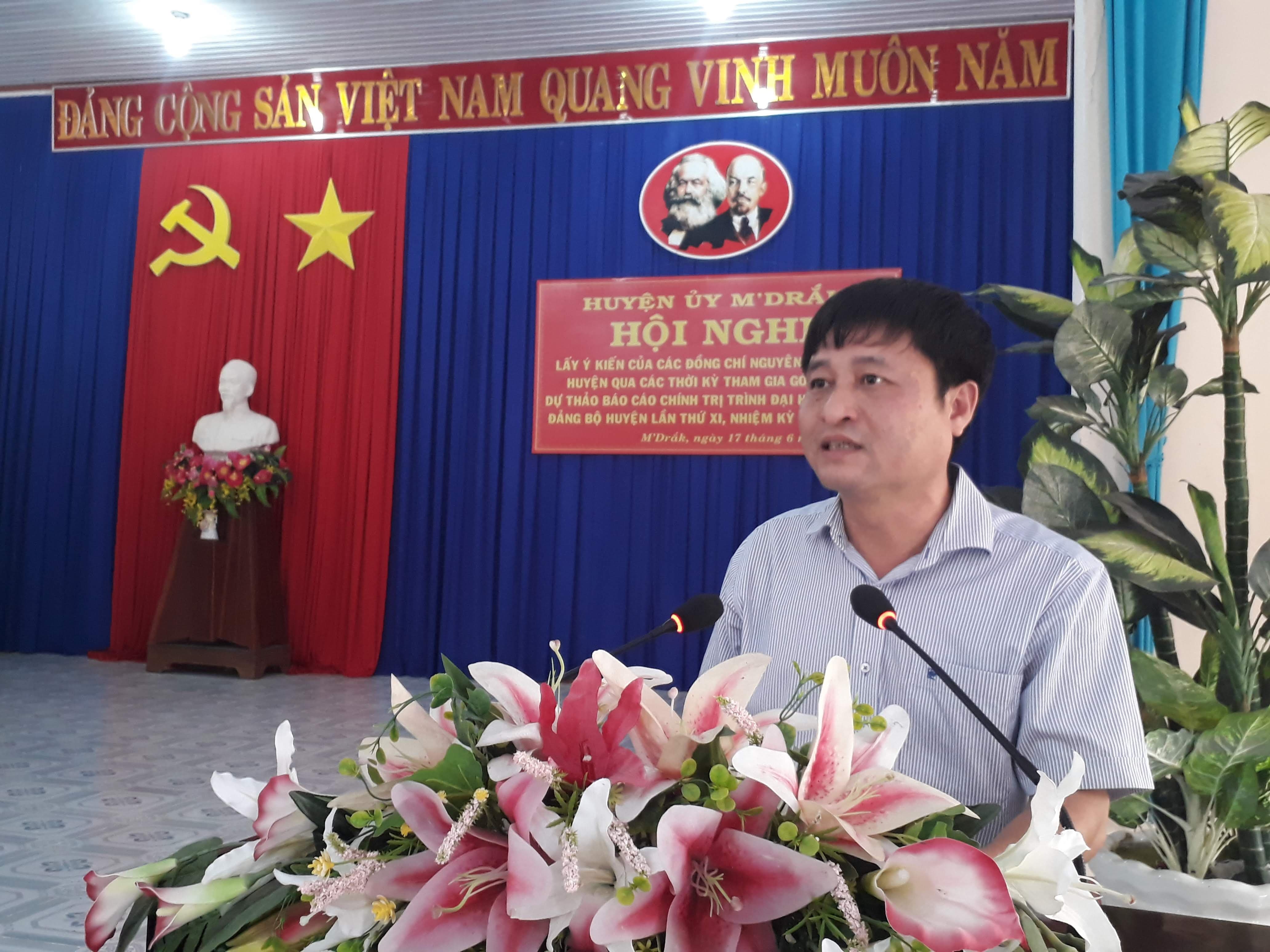 Huyện ủy M’Đrắk lấy ý kiến góp ý vào dự thảo Báo cáo chính trị Đại hội Đảng bộ huyện