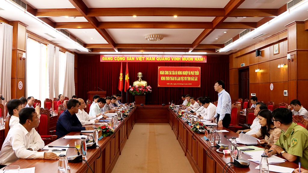 MARD’s delegation visits and works with Dak Lak Provincial Party Committee