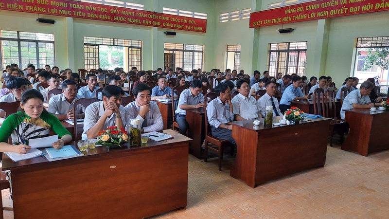 Khai giảng lớp Trung cấp lý luận chính trị - hành chính hệ không tập trung, khóa 2020-2021 tại huyện Ea H’leo