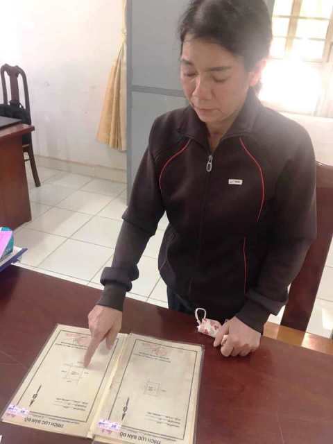 Khởi tố đối tượng sử dụng Giấy chứng nhận quyền sử dụng đất giả để chiếm đoạt tài sản