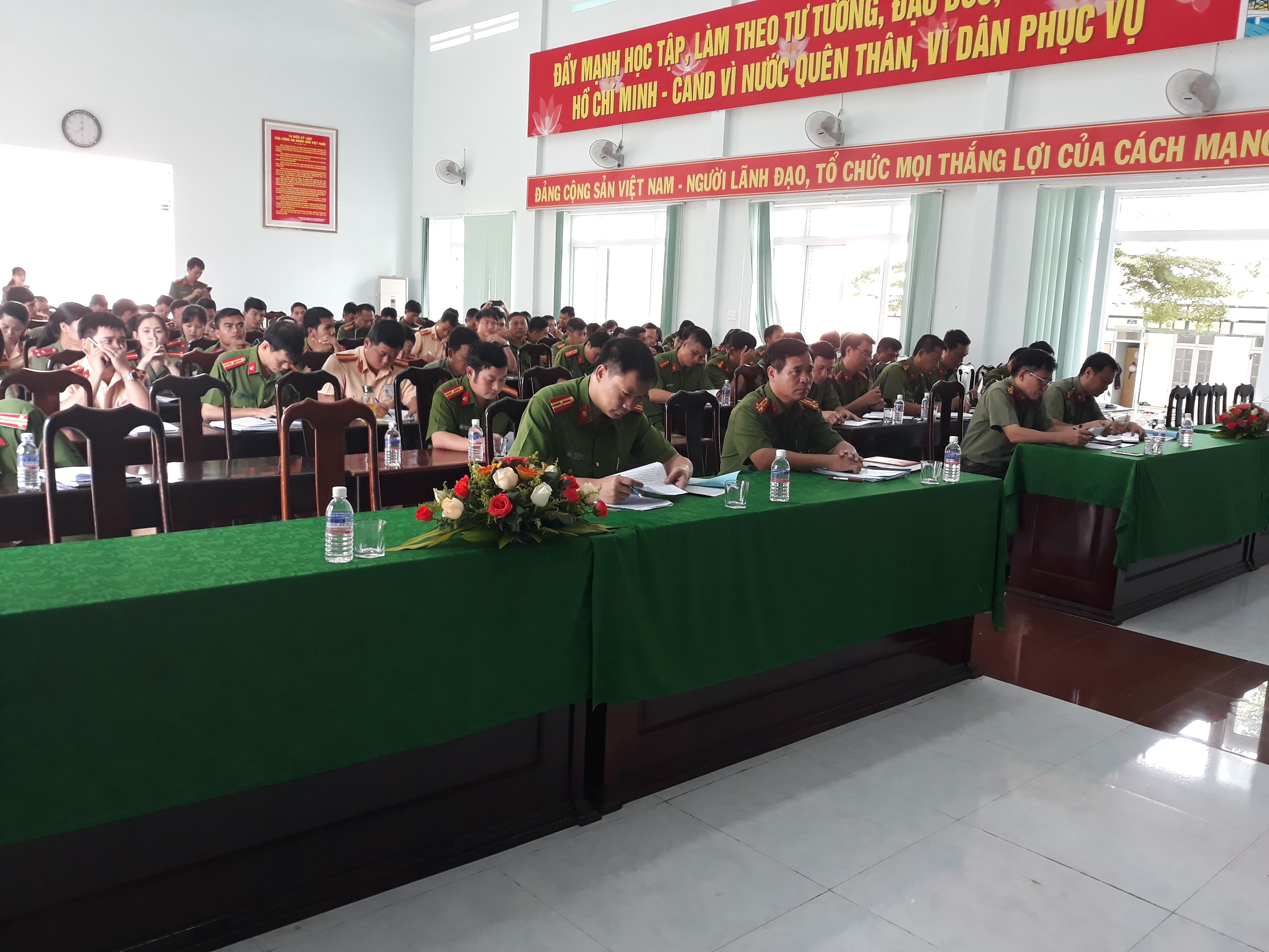 Công an huyện M’Đrắk sơ kết công tác 6 tháng đầu năm 2020