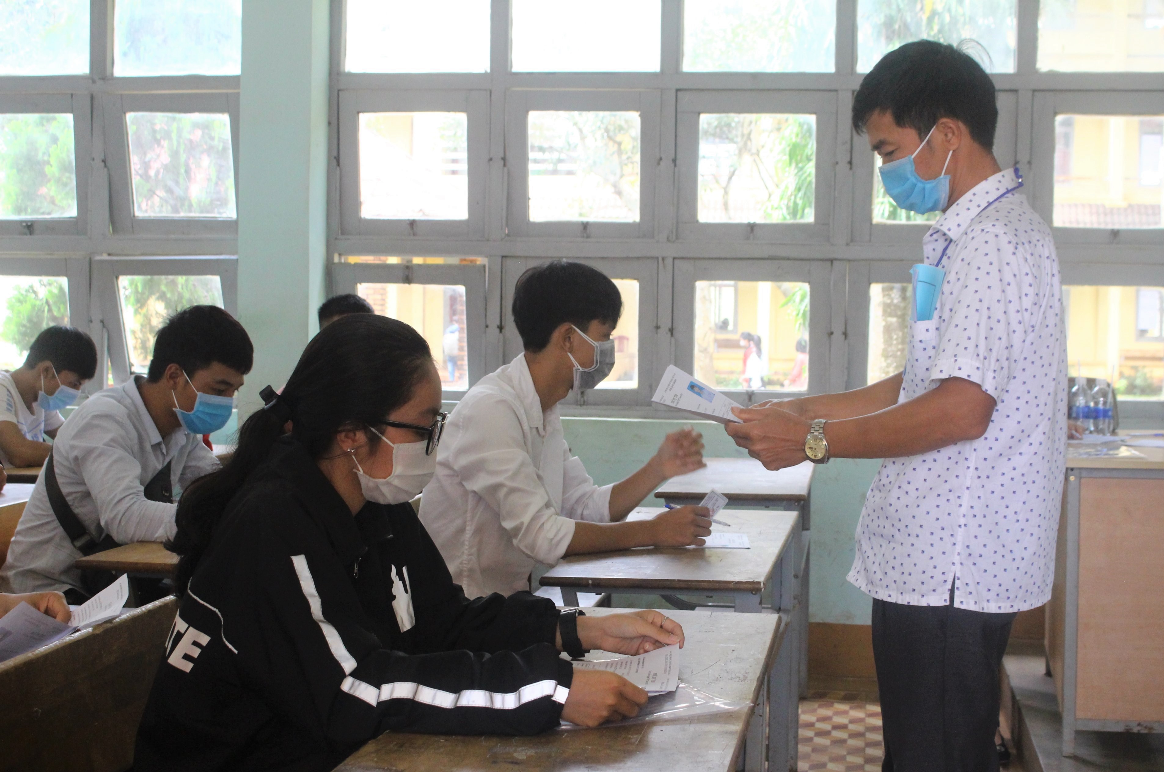 98,97% thí sinh đến làm thủ tục dự thi đợt 1 Kỳ thi tốt nghiệp THPT năm 2020