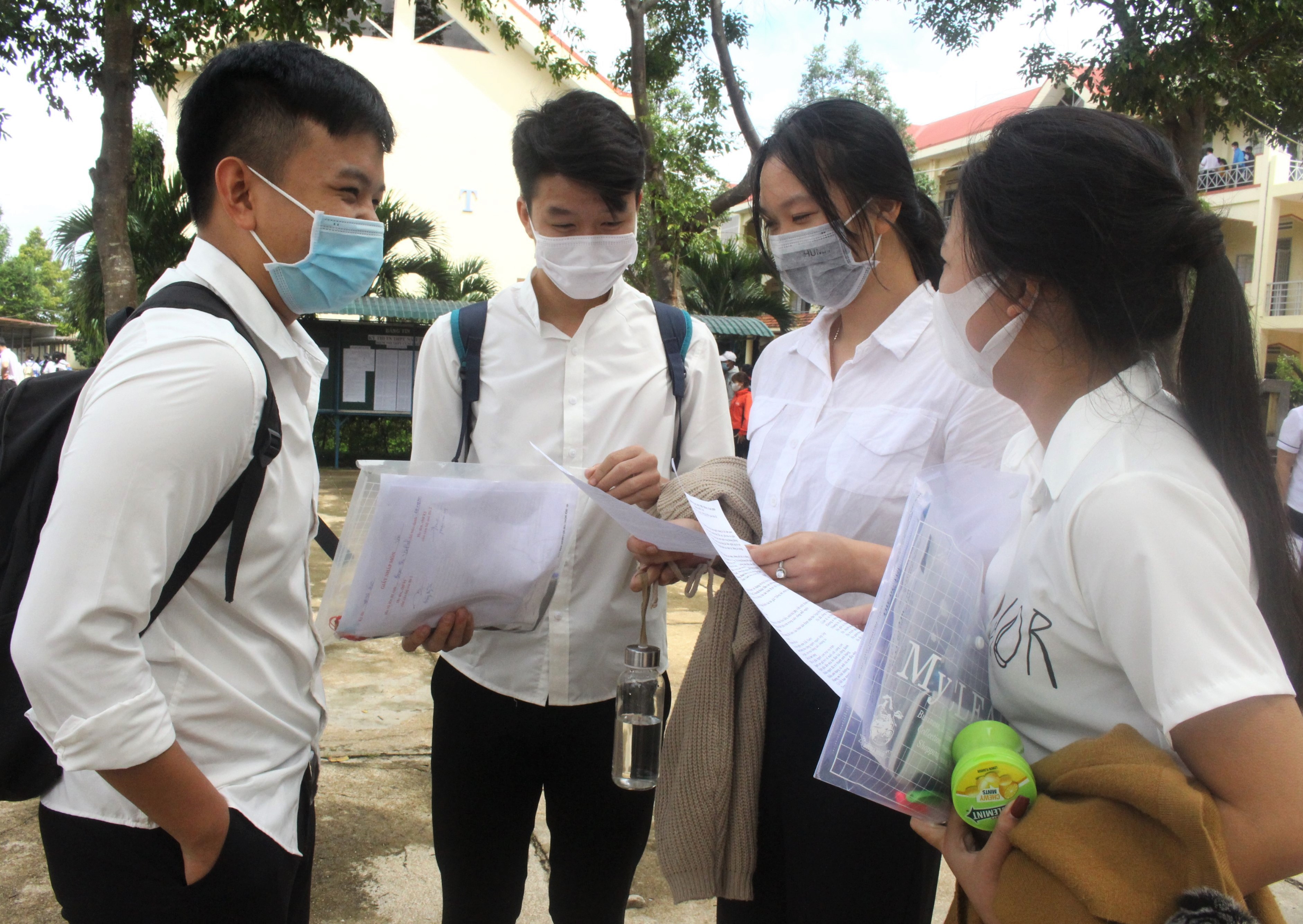 13,710 candidates in Dak Lak take the Literature tests, reaching 99.46%