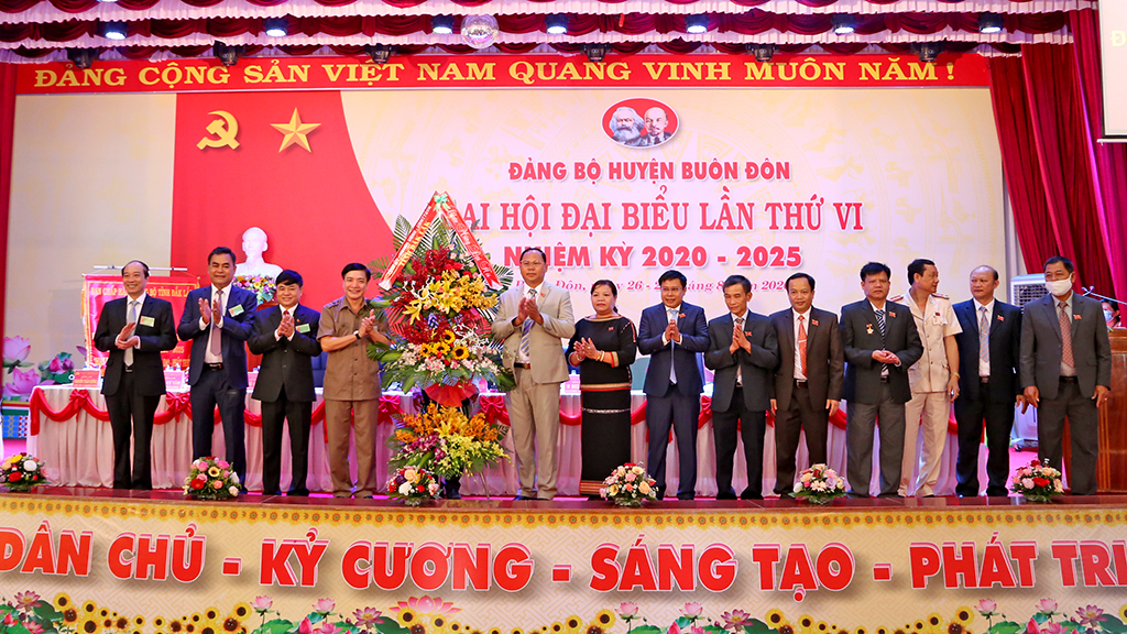 Khai mạc Đại hội Đại biểu Đảng bộ huyện Buôn Đôn lần thứ VI, nhiệm kỳ 2020 – 2025