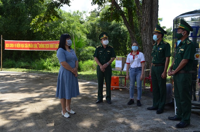 Ban Chỉ đạo phòng, chống Covid-19 tỉnh Đắk Lắk thăm và động viên lực lượng Biên phòng thực hiện nhiệm vụ trên biên giới