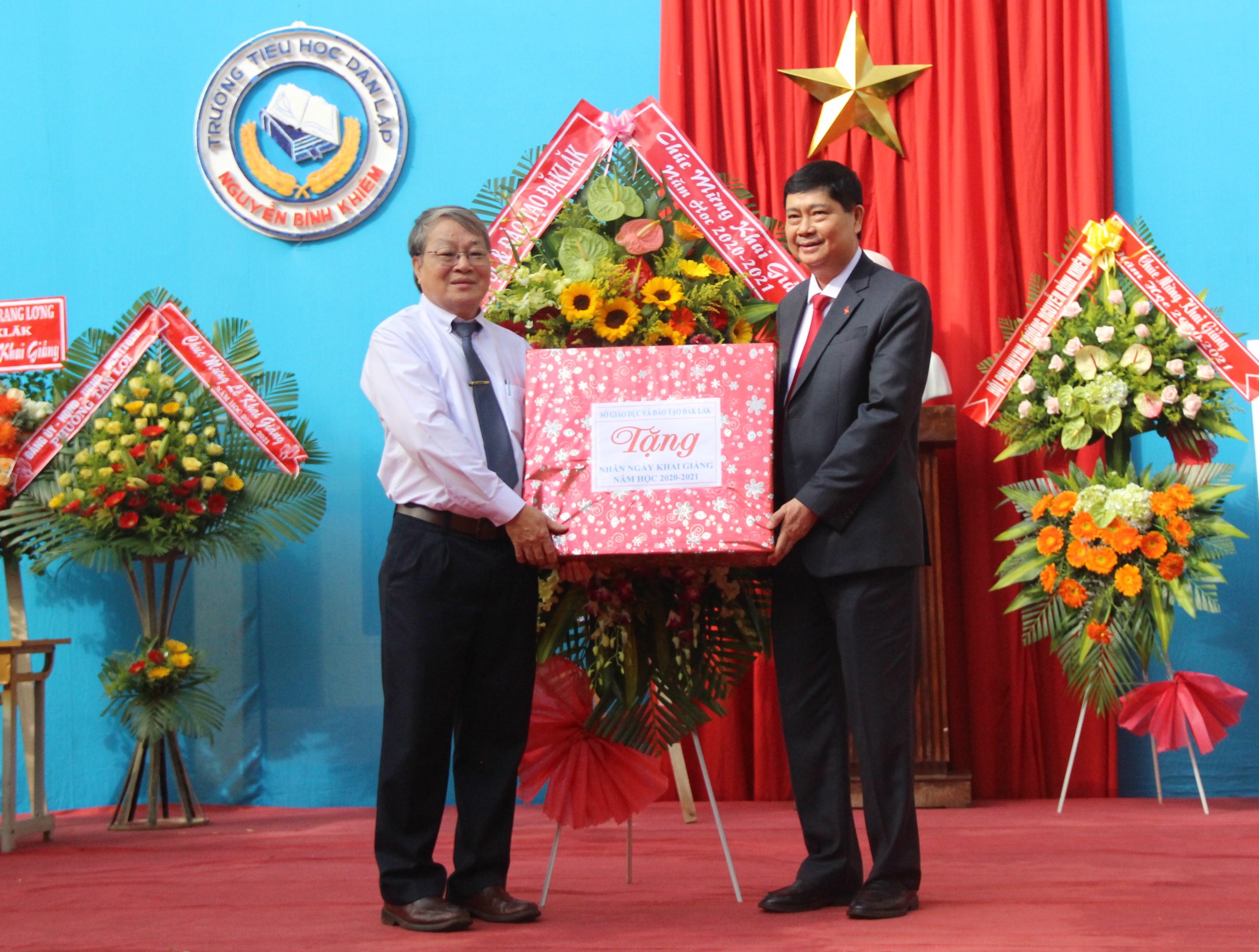 Trường Tiểu học dân lập Nguyễn Bỉnh Khiêm khai giảng năm học mới 2020-2021