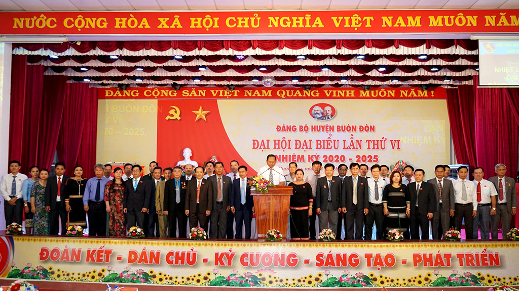 Mr. Ya Toan Enuol re-elected as Secretary of 6th Buon Don Party Committee