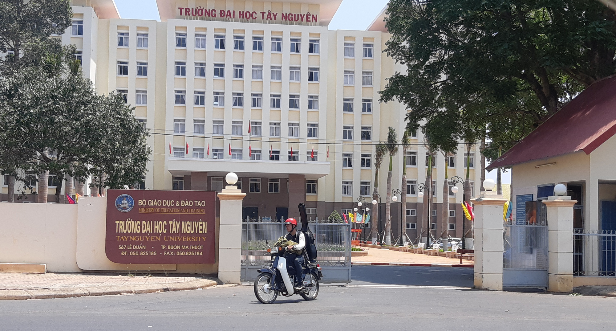 Trường Đại học Tây Nguyên có điểm sàn xét tuyển đại học từ 15 đến 22 điểm