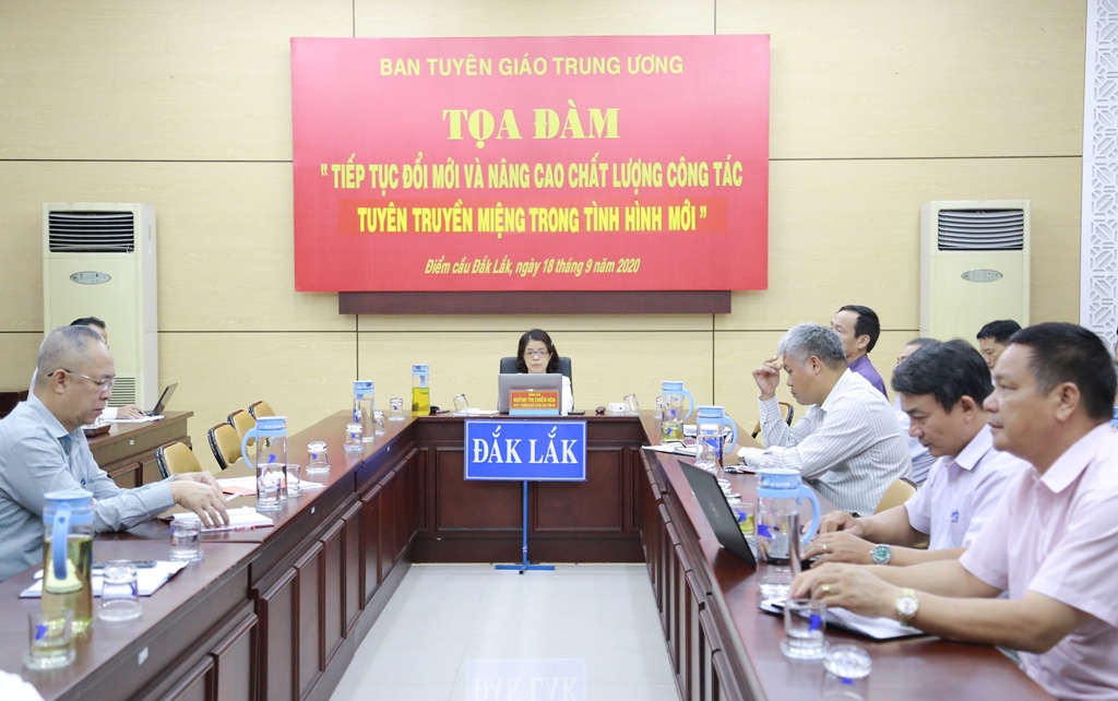 To innovate and improve the quality of oral propaganda in new situation