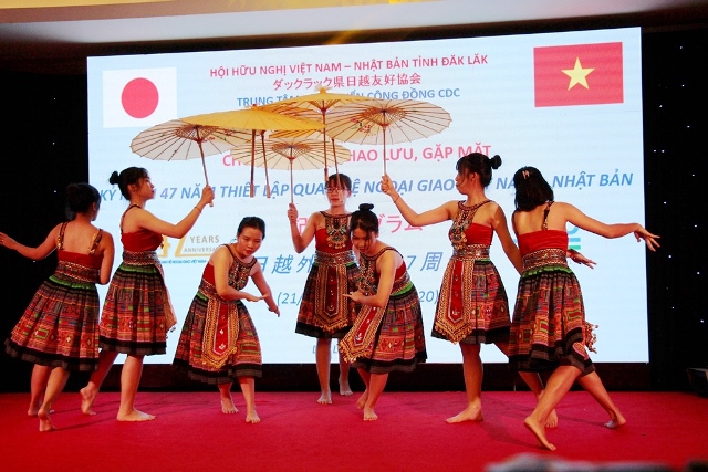 Celebrating the 47th anniversary of establishing diplomatic relations between Vietnam and Japan