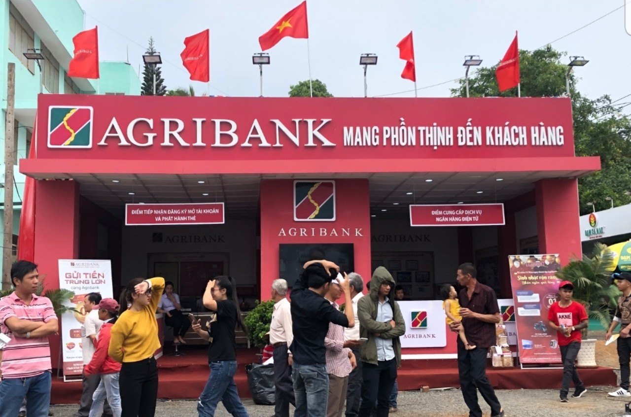 Agribank tham gia tài trợ tại “Festival sản phẩm vật tư nông nghiệp, thương mại toàn quốc năm 2020”.