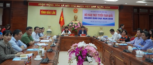 Kiên trì thực hiện đổi mới giáo dục và đào tạo