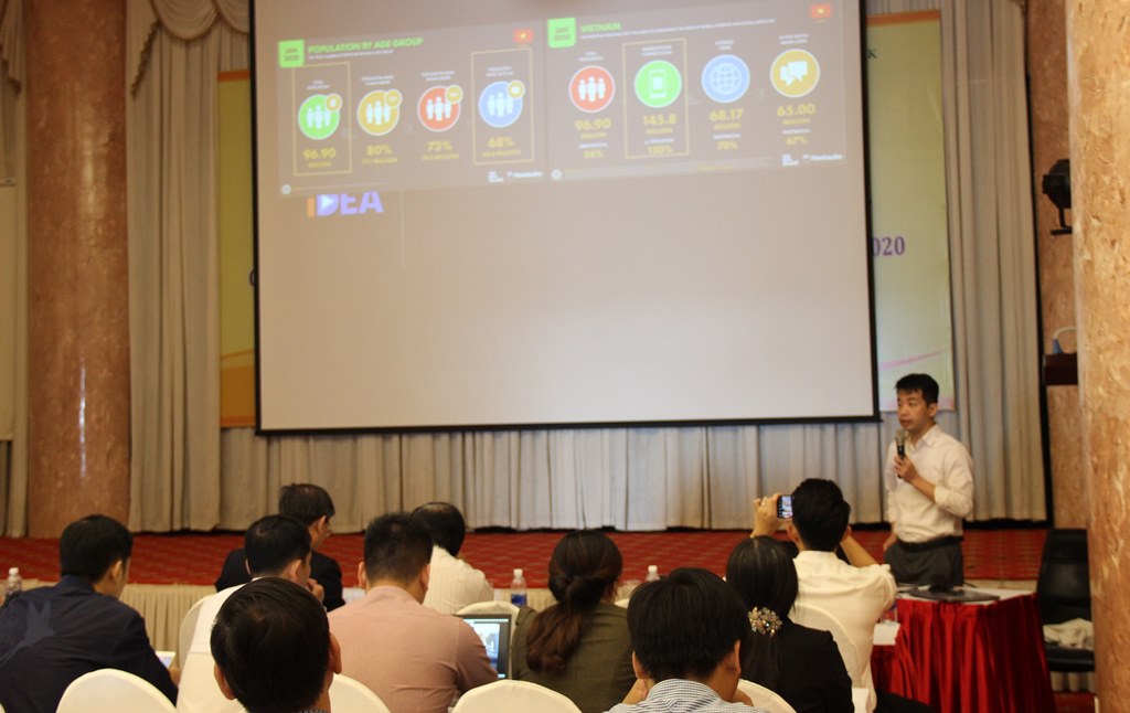 Tập huấn kiến thức về thương mại điện tử năm 2020