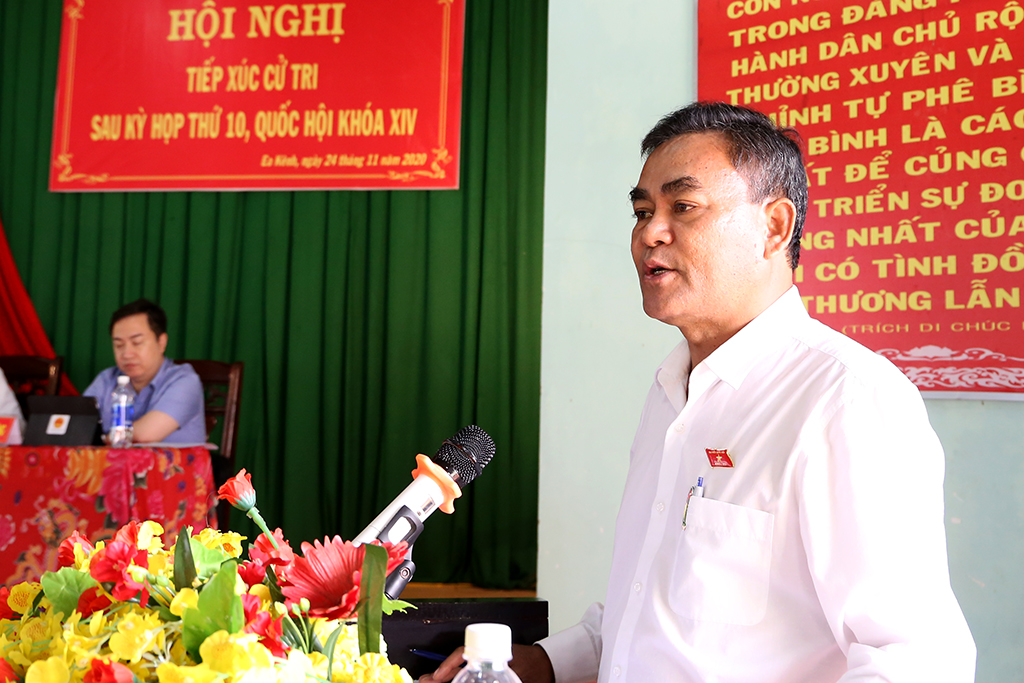 Đoàn đại biểu Quốc hội tỉnh tiếp xúc cử tri huyện Krông Pắc