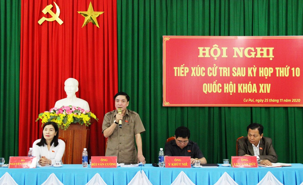 Đoàn Đại biểu Quốc hội tỉnh tiếp xúc cử tri huyện Krông Bông