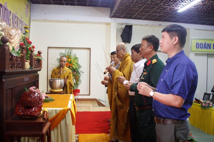 Lễ cầu siêu nạn nhân tử vong vì tai nạn giao thông năm 2020