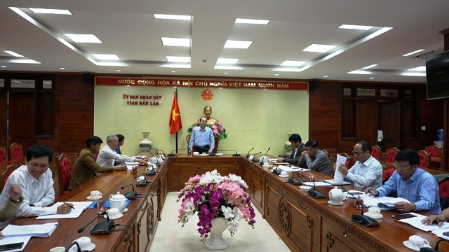 UBND tỉnh họp tháo gỡ khó khăn, vướng mắc đối với dự án đầu tư trên địa bàn