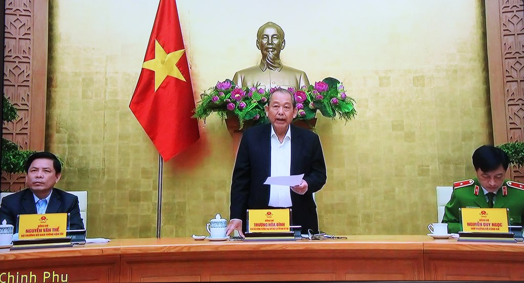 Tổng kết 5 năm thực hiện phong trào thi đua bảo đảm trật tự, an toàn giao thông