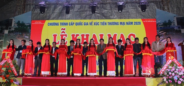 Hơn 300 gian hàng tham gia Hội chợ- triển lãm khu vực miền Trung - Tây nguyên- Đắk Lắk năm 2020