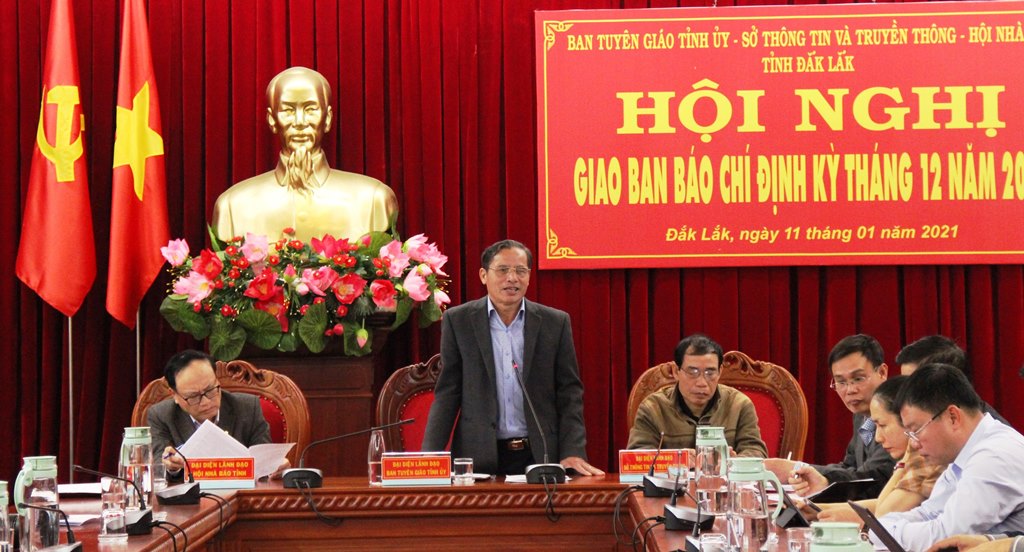 Giao ban báo chí định kỳ tháng 12 năm 2020