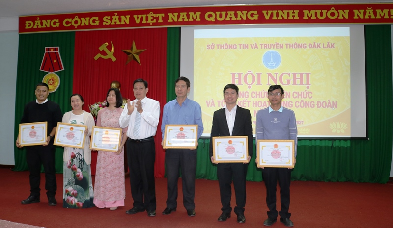 Sở Thông tin và Truyền thông tổ chức Hội nghị công chức, viên chức và tổng kết hoạt động công đoàn năm 2020