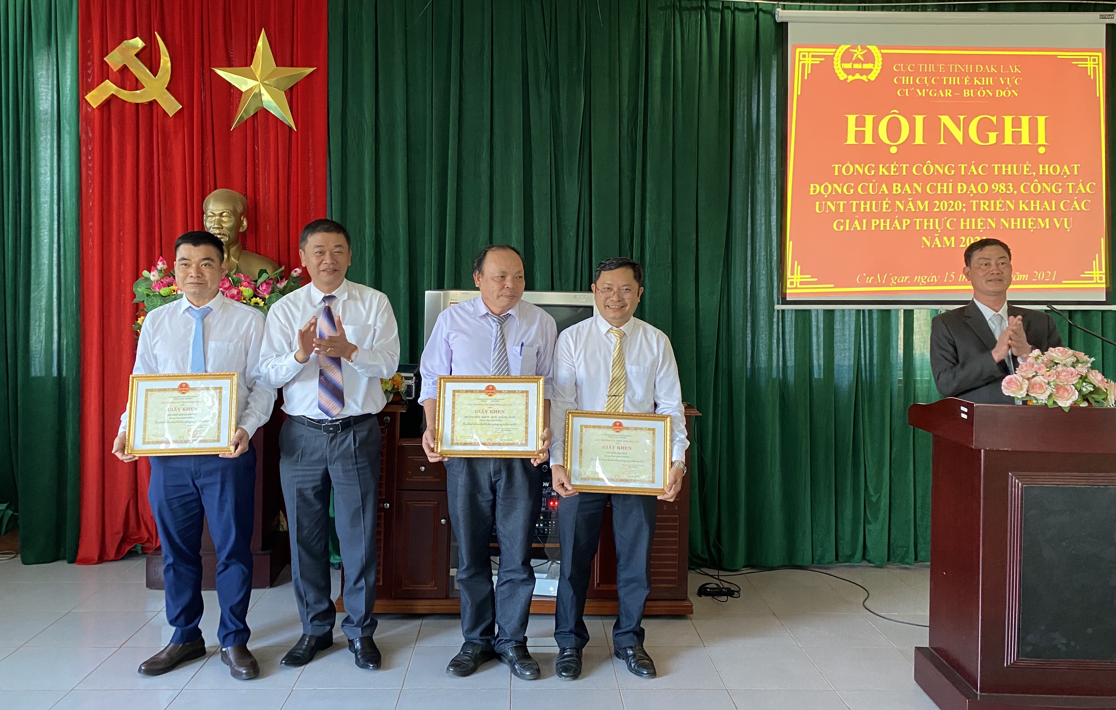Huyện Cư M’gar: Phấn đấu thu ngân sách nhà nước năm 2021 đạt 95 tỷ đồng