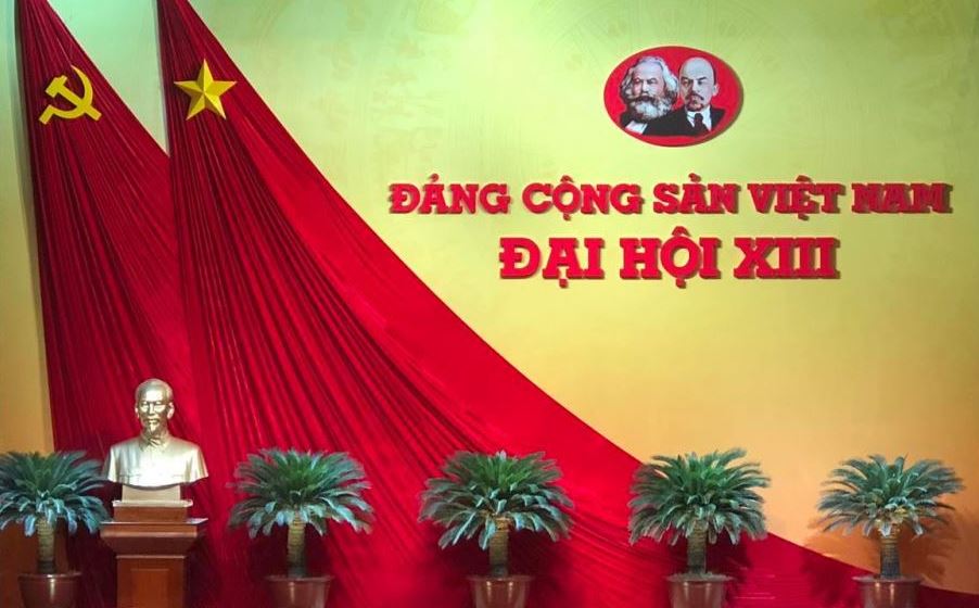 Ngày làm việc đầu tiên của Đại hội XIII