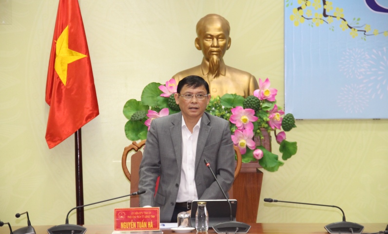 UBND tỉnh họp rà soát điểm tự chấm Chỉ số cải cách hành chính năm 2020