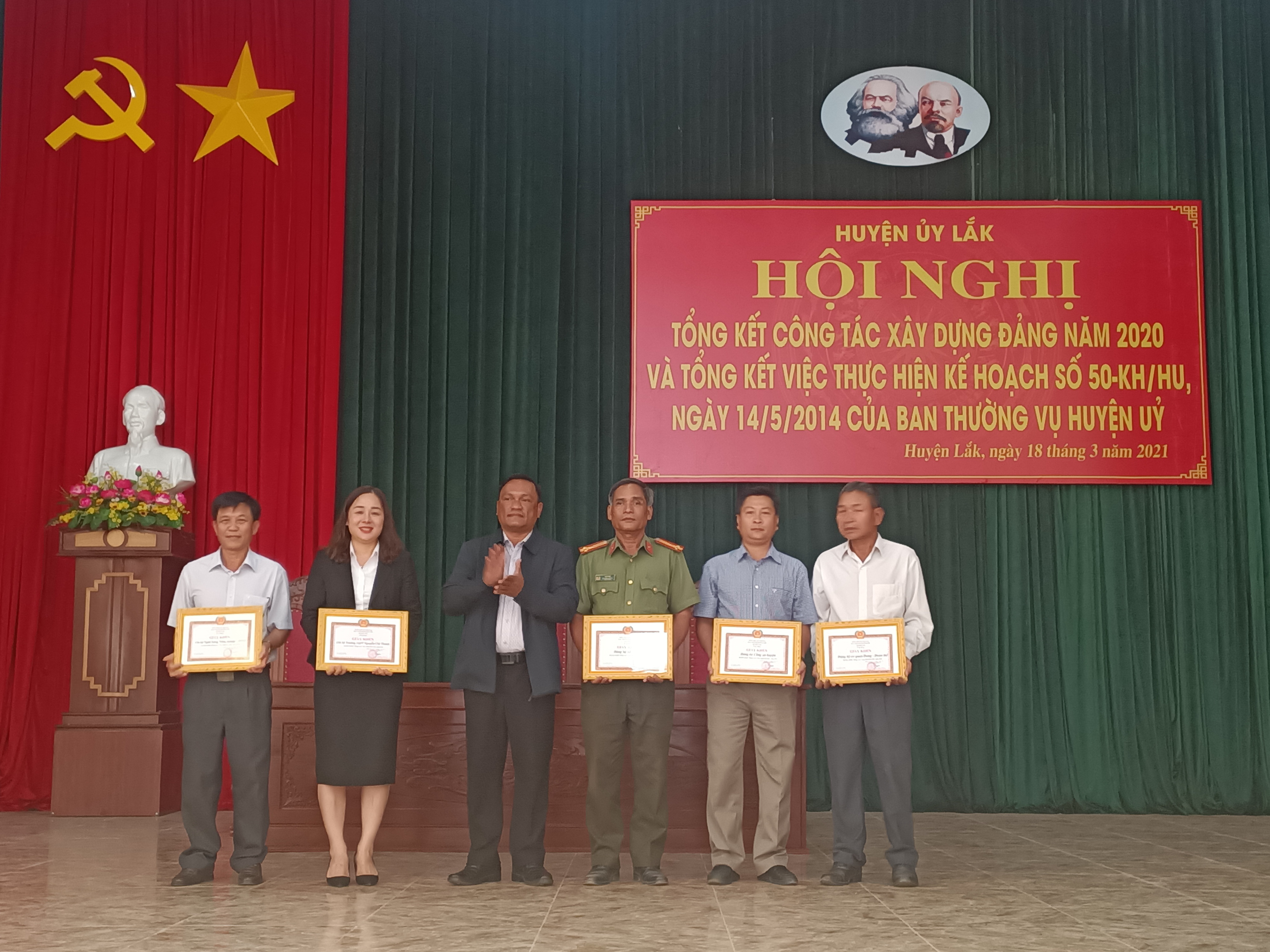 Huyện ủy Lắk tổng kết công tác xây dựng Đảng năm 2020