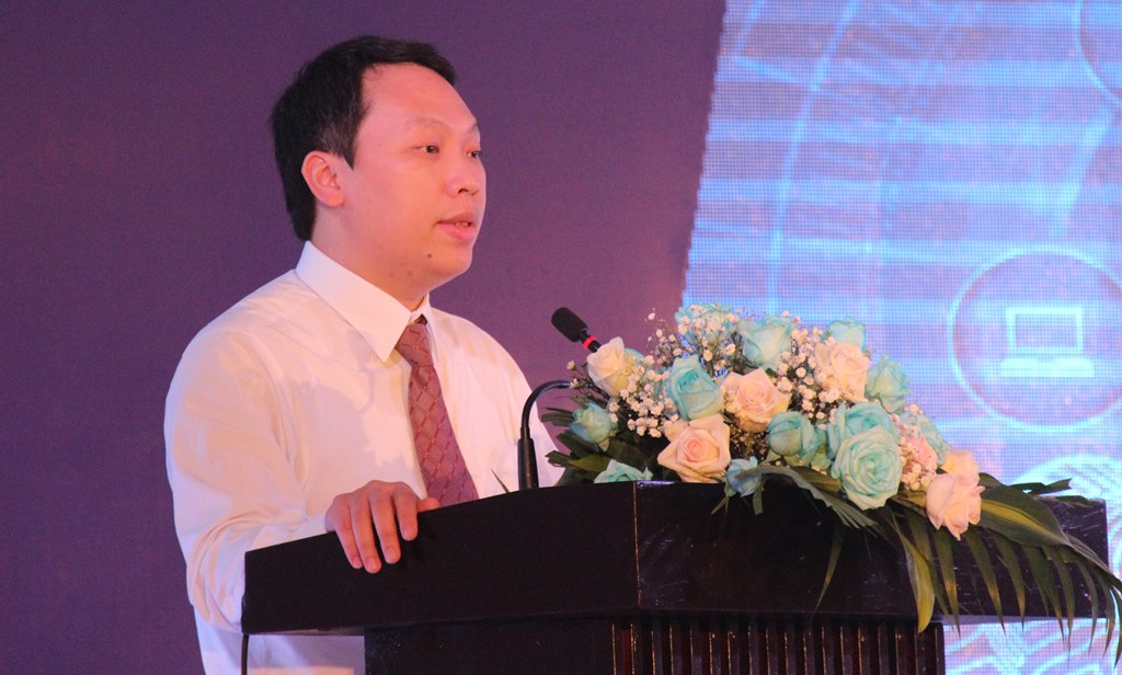 Khai mạc Hội thảo “Chuyển đổi số xu thế của sự phát triển”