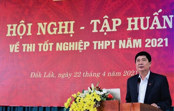 Tập huấn nghiệp vụ thi tốt nghiệp THPT năm 2021