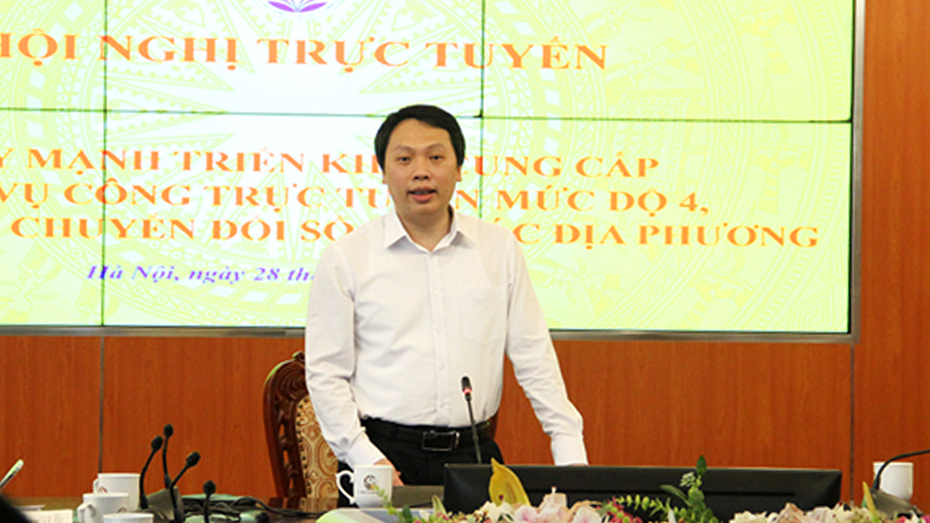 Hội nghị trực tuyến đẩy mạnh cung cấp dịch vụ công trực tuyến mức độ 4