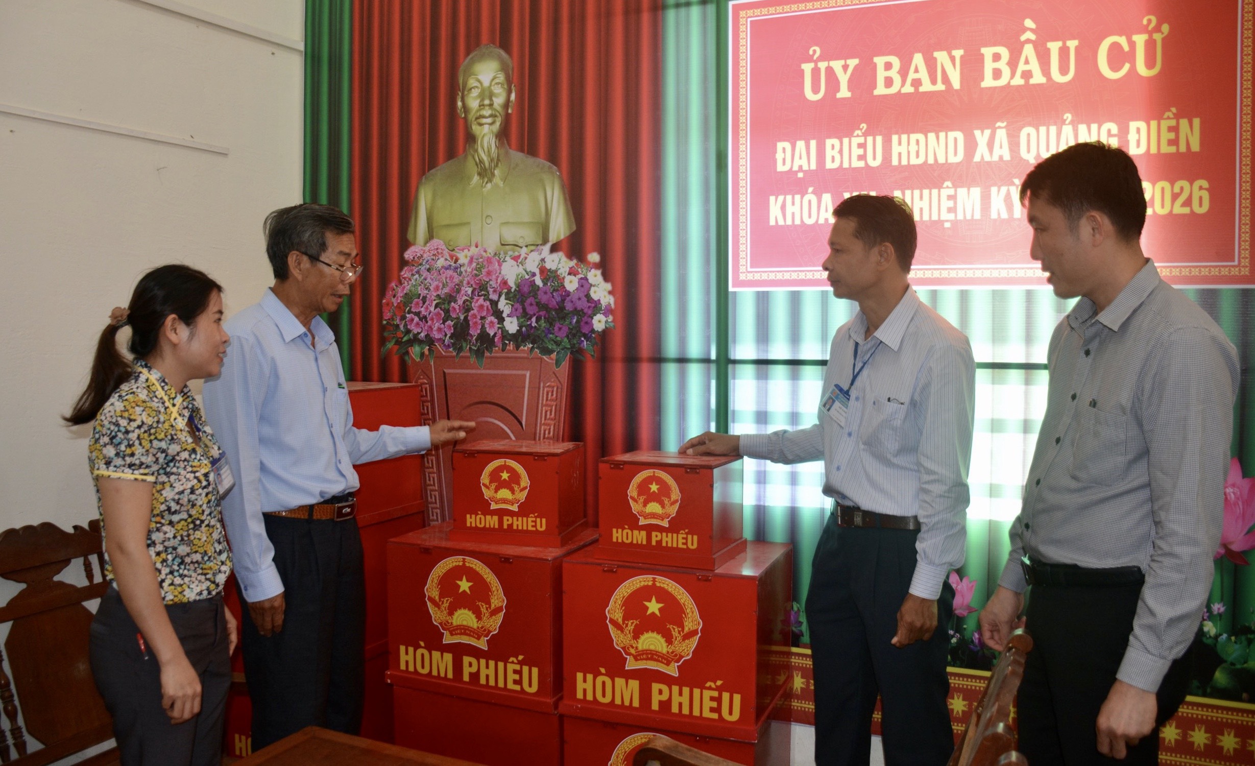 Thực hiện bỏ phiếu theo đợt, bảo đảm phòng, chống dịch COVID-19