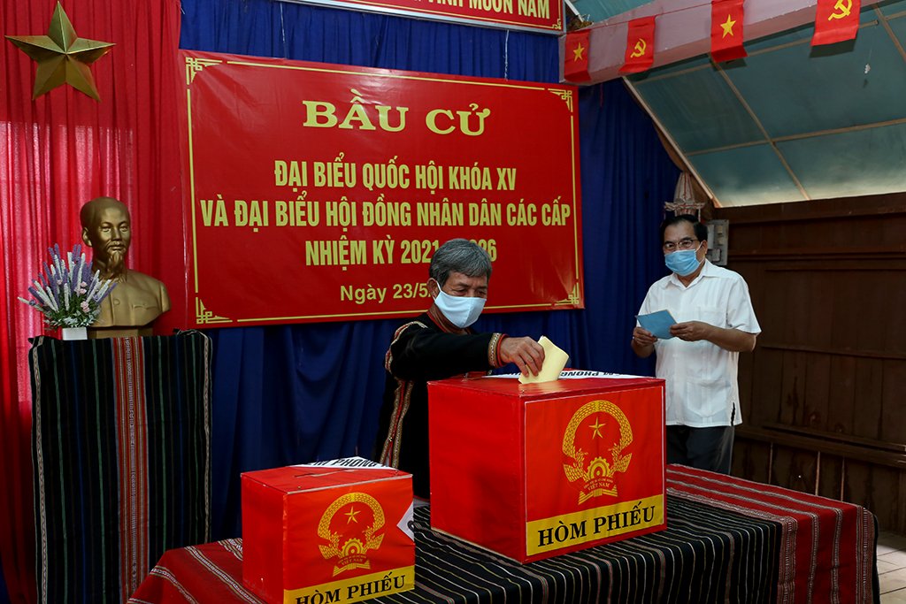 Cử tri Đắk Lắk nô nức đi bầu cử đại biểu Quốc hội và đại biểu HĐND các cấp nhiệm kỳ 2021 - 2026