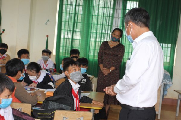 Kiểm tra công tác phòng, chống dịch Covid-19