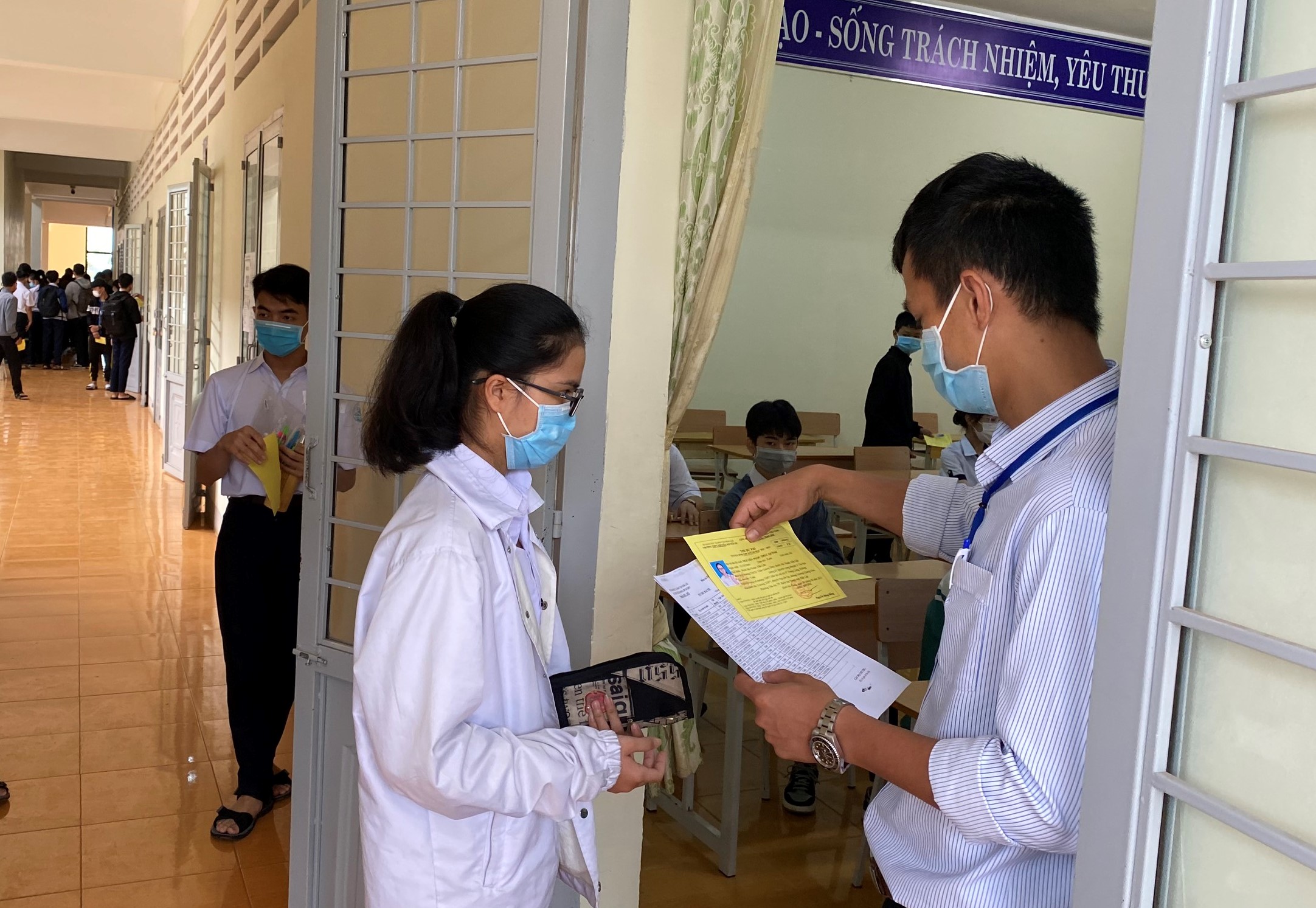 Hơn 1.800 thí sinh thi tuyển vào lớp 10 năm học 2021-2022
