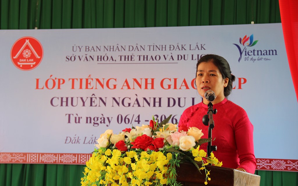 English Class for Tourism opens