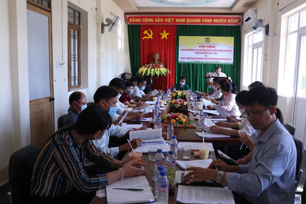 Tiếp tục thực hiện có hiệu quả phong trào nông dân thi đua sản xuất, kinh doanh giỏi