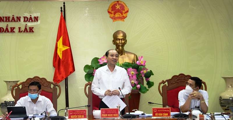 UBND tỉnh thông qua các nghị quyết trình HĐND tỉnh