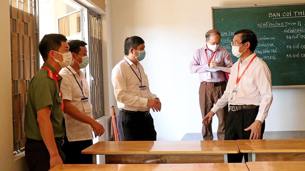 Gần 1.000 sinh viên tham gia “Tiếp sức mùa thi” năm 2021