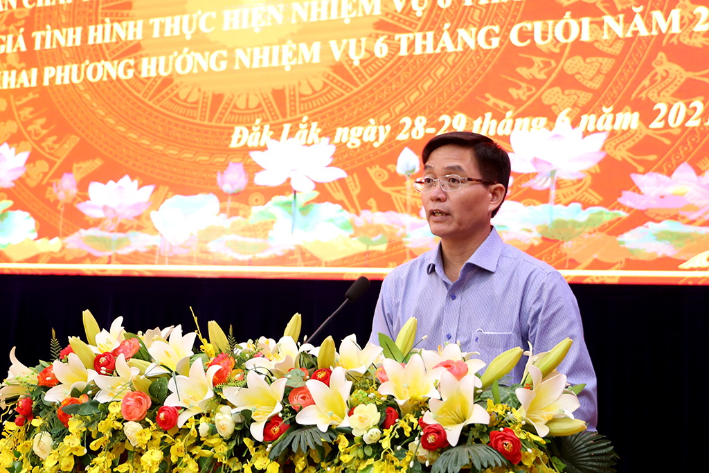 Closing the 9th Provincial Party Executive Committee Conference