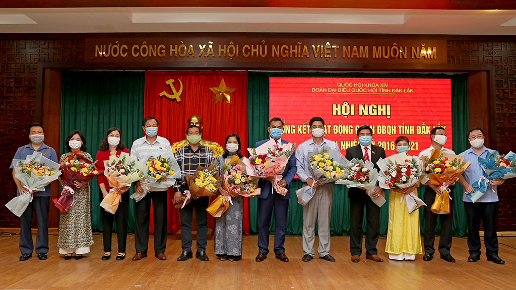 Summarizing the activities of the National Assembly Delegation of Dak Lak Province in Course XIV, tenure 2016-2021