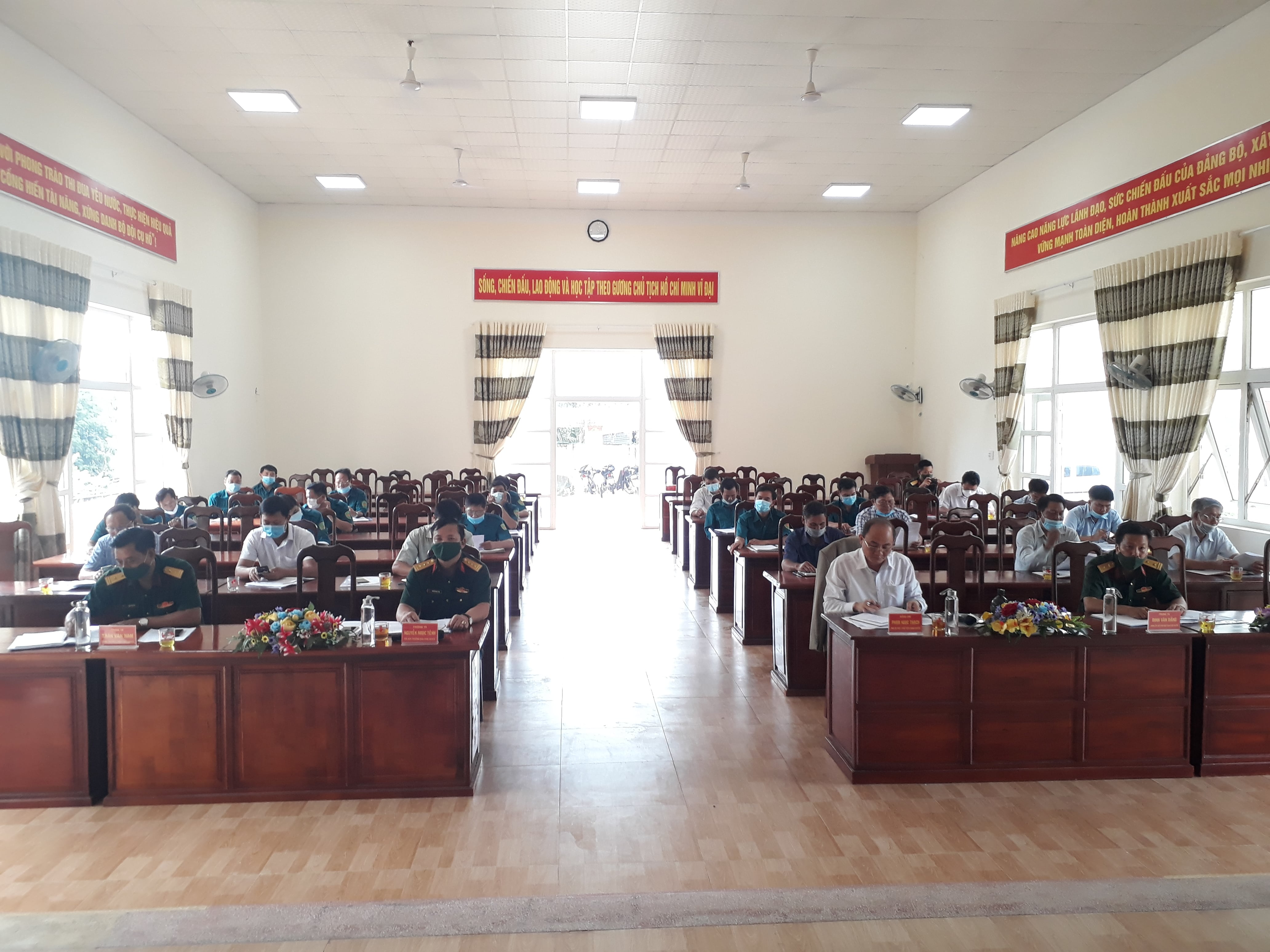 Huyện M’Drắk sơ kết công tác quân sự, quốc phòng 6 tháng đầu năm 2021