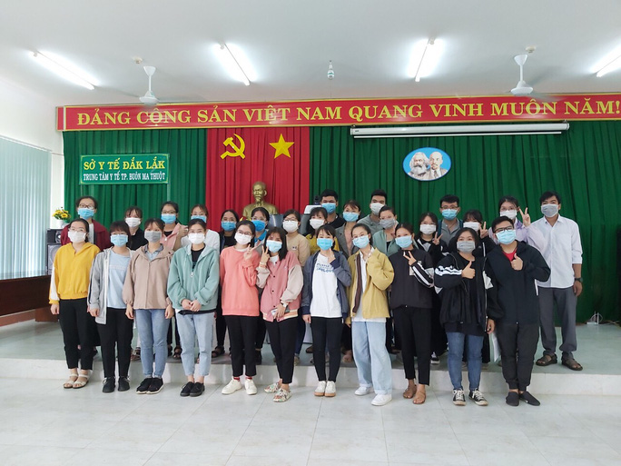 Trường Đai học Tây Nguyên cử 36 sinh viên y khoa tham gia hỗ trợ chống dịch Covid-19