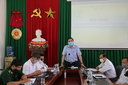 Giao ban trực tuyến công tác y tế 6 tháng đầu năm 2021