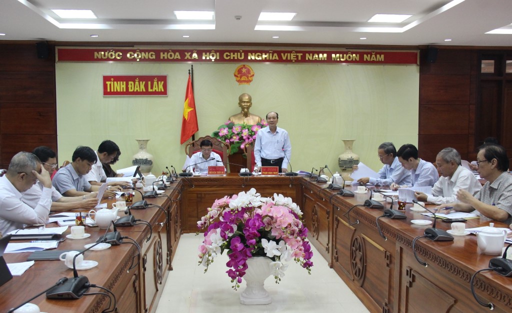 Thoroughly preparing contents to successfully organize 11th patriotic emulation congress of Dak Lak province