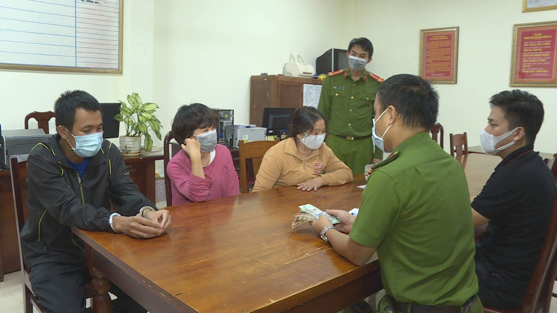 Vì bình yên của Nhân dân